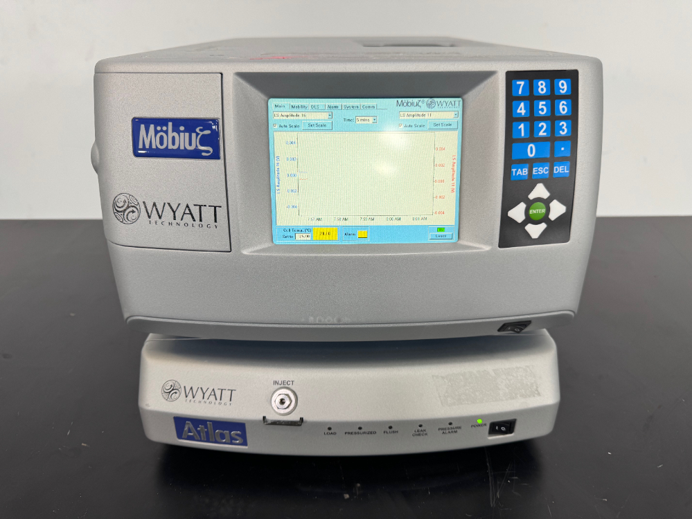Image of Wyatt MobiuZ WMOB-09 Light Scattering Detector with Atlas Pump and Accessories